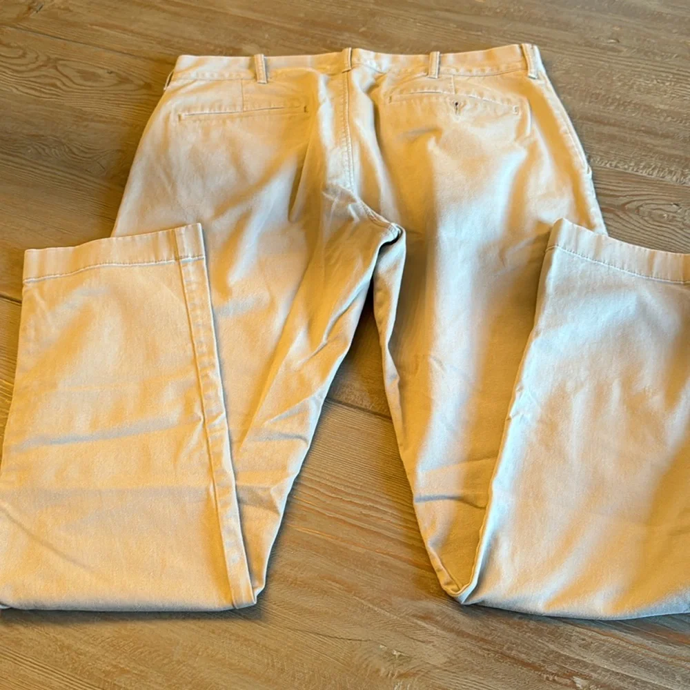 J Crew flex Men's Beige Chino Pants 32x32